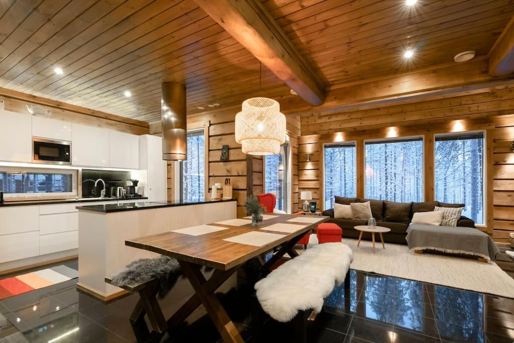 Charming Log House - Lumous B - - Finland Pyhätunturi