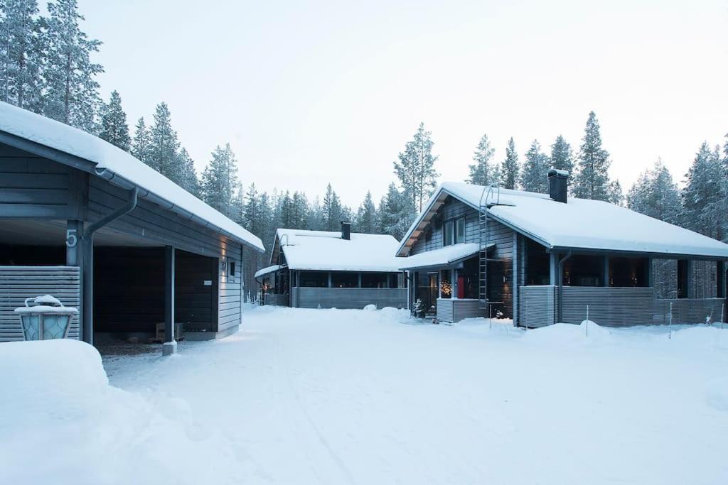 Charming Log House - Lumous B - - Finland Villa *