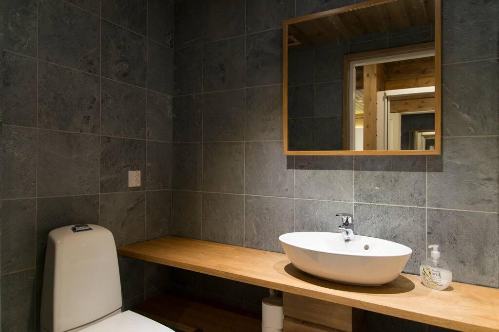 Charming Log House - Lumous B - - Finland